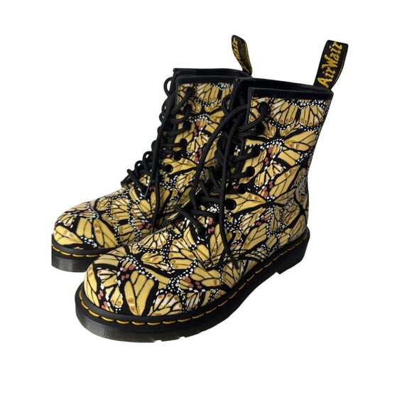 NEW Doc Dr. Martens 1460 Butterfly Print Lace Up Boots US 6 EU 37 UK 4 - Picture 3 of 7